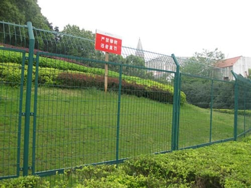 Galvanised Welded Fence for Sale